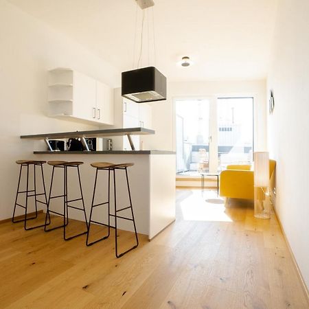 Orestaliving - Penthouse With Private Terrace Wenen Buitenkant foto