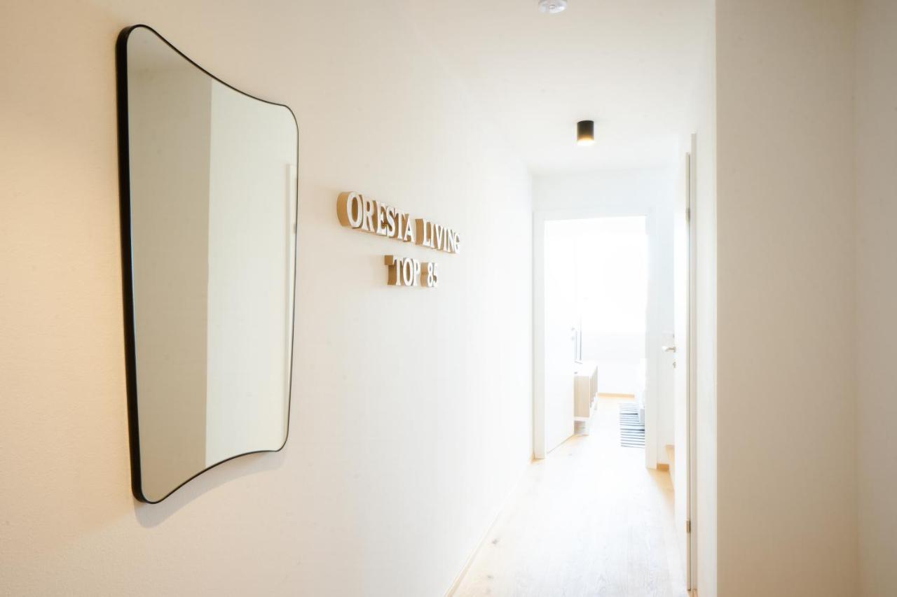 Orestaliving - Penthouse With Private Terrace Wenen Buitenkant foto